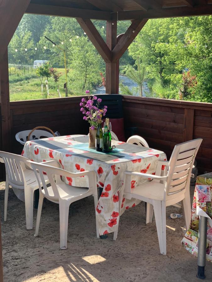 Ubytovani V Apartmanu, 2 Loznice, Na Farme Bzany 外观 照片